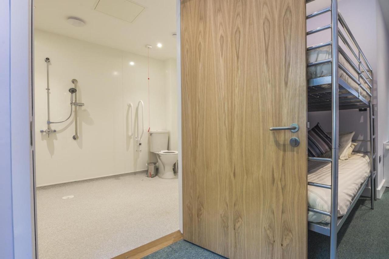 No 3 Ocean Cabins Bunk Bed - Saundersfoot Harbour מראה חיצוני תמונה
